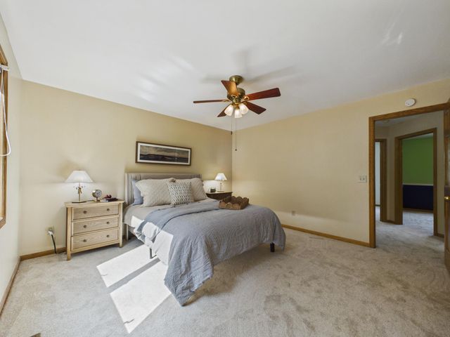 6345 W Shadow Lake Drive, Lino Lakes, MN 55014