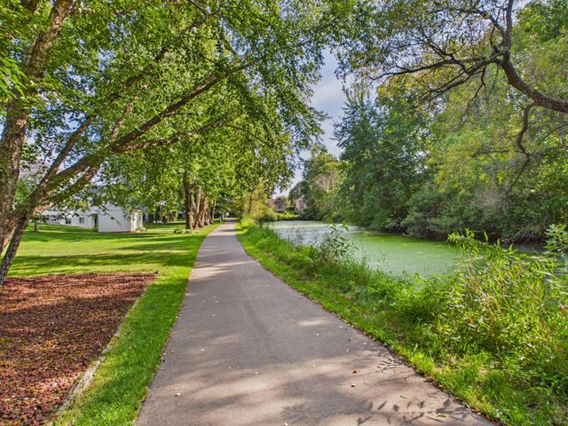 6345 W Shadow Lake Drive, Lino Lakes, MN 55014