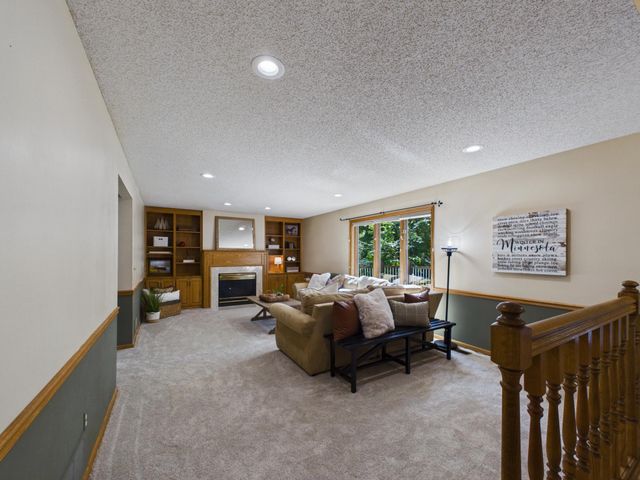 6345 W Shadow Lake Drive, Lino Lakes, MN 55014