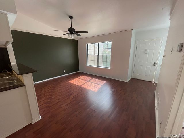 11610 Vance Jackson Rd Apt 104, San Antonio, TX 78230
