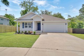 7748 Alydar Loop, Pensacola, FL 32526