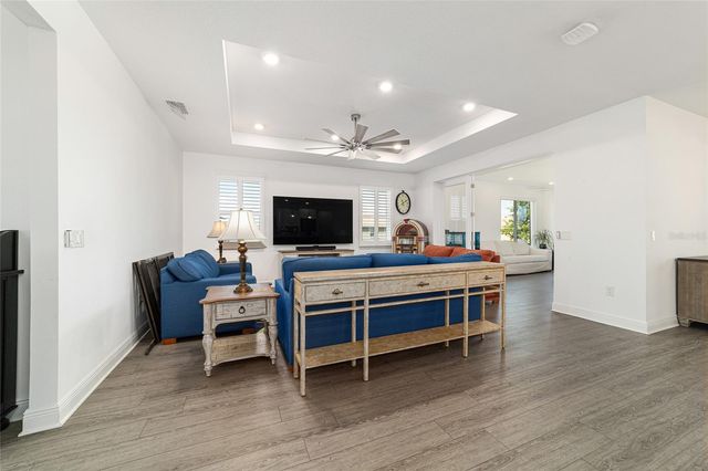 8458 SW 97TH CIRCLE, Ocala, FL 34481