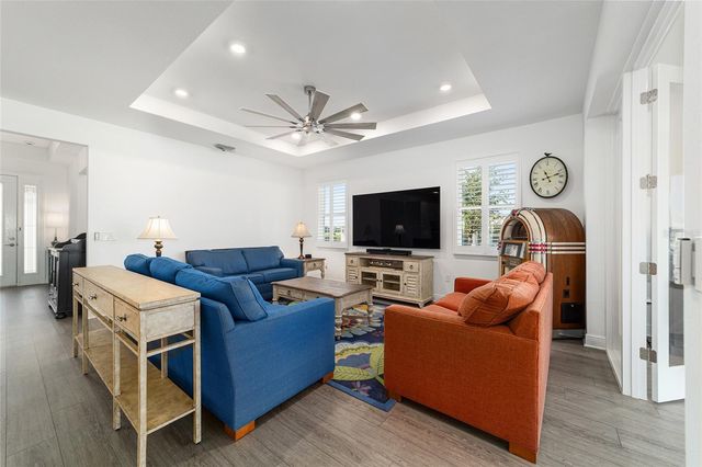 8458 SW 97TH CIRCLE, Ocala, FL 34481