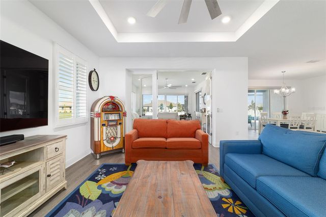 8458 SW 97TH CIRCLE, Ocala, FL 34481