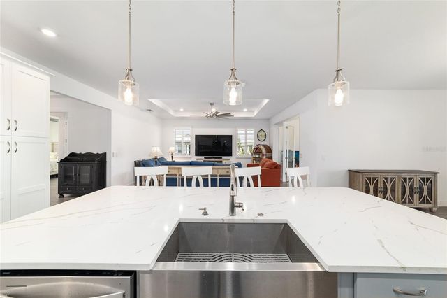 8458 SW 97TH CIRCLE, Ocala, FL 34481