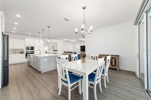 8458 SW 97TH CIRCLE, Ocala, FL 34481