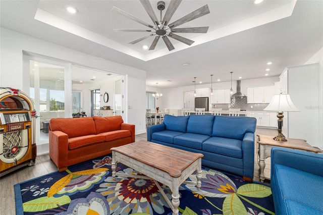 8458 SW 97TH CIRCLE, Ocala, FL 34481