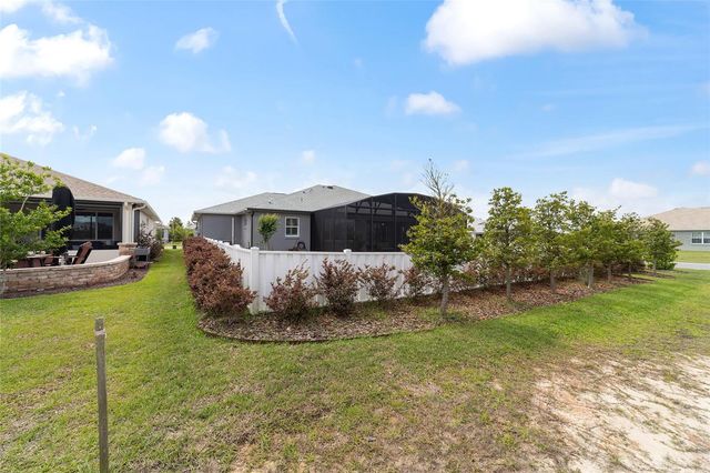 8458 SW 97TH CIRCLE, Ocala, FL 34481