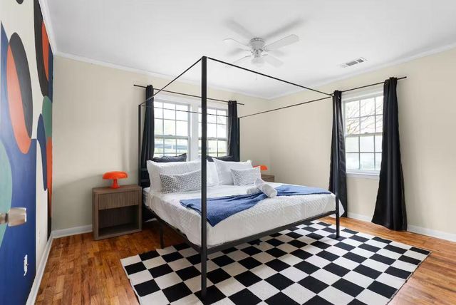 1100 Neans DR, Austin, TX 78758