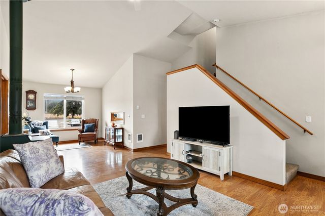 19636 Denmark Street SW, Rochester, WA 98579