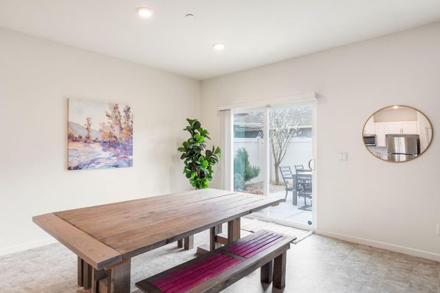 1216 Aspenparke Way, Sacramento, CA 95834