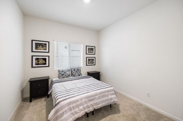 1216 Aspenparke Way, Sacramento, CA 95834