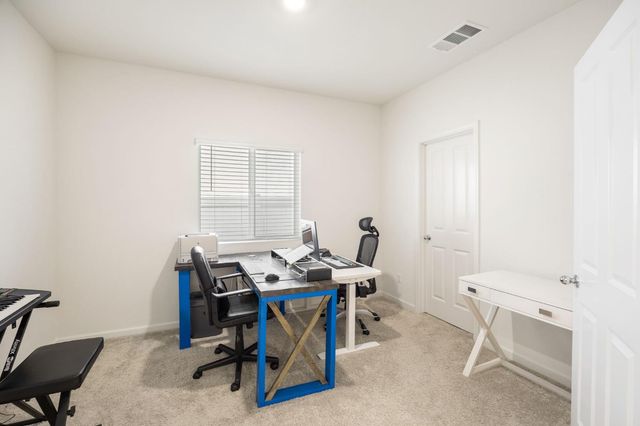 1216 Aspenparke Way, Sacramento, CA 95834