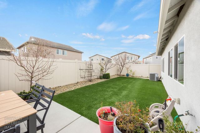 1216 Aspenparke Way, Sacramento, CA 95834