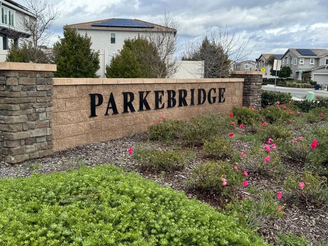 1216 Aspenparke Way, Sacramento, CA 95834