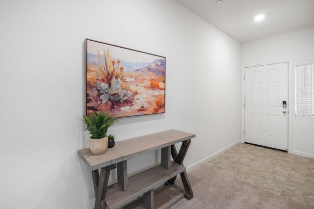 1216 Aspenparke Way, Sacramento, CA 95834