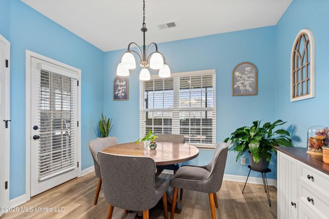 2454 Johnny Ray Drive, Southaven, MS 38672