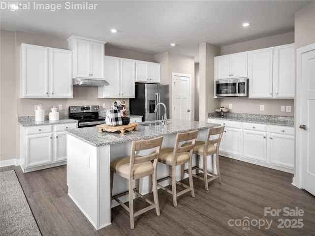 6005 Hooting Owl Drive 53, Charlotte, NC 28216