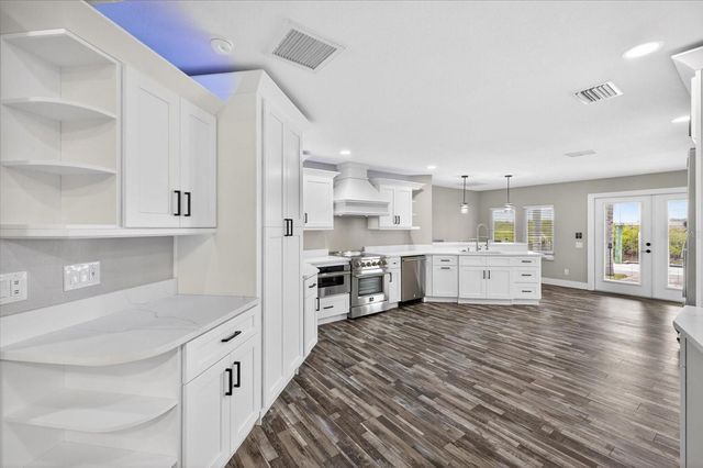 4111 MARINE PARKWAY, New Port Richey, FL 34652