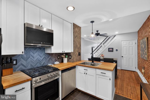 336 GROVER ST, Phoenixville, PA 19460