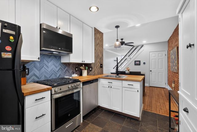 336 GROVER ST, Phoenixville, PA 19460