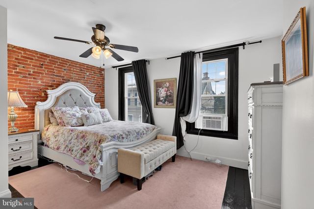 336 GROVER ST, Phoenixville, PA 19460