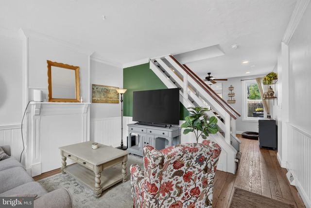 336 GROVER ST, Phoenixville, PA 19460