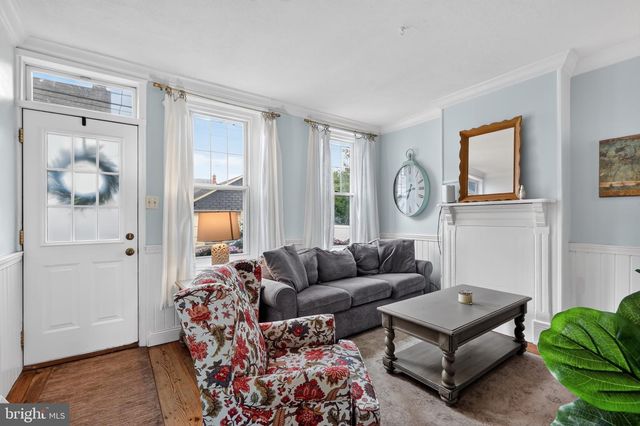 336 GROVER ST, Phoenixville, PA 19460