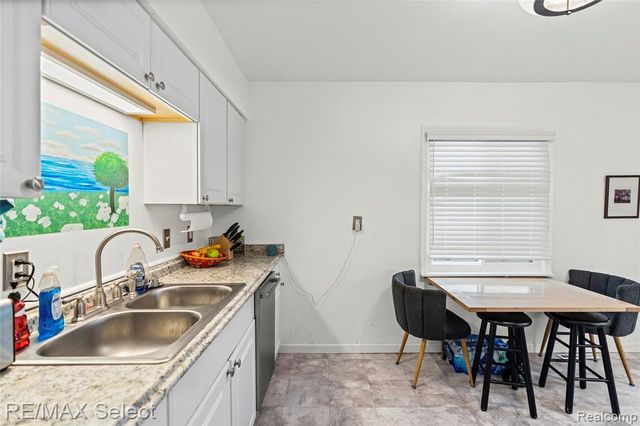 4526 Milton Drive, Flint, MI 48507