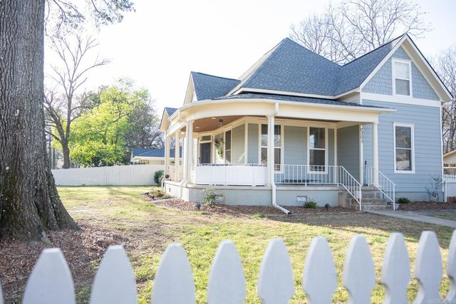 303 Oliver Street, Conway, AR 72034