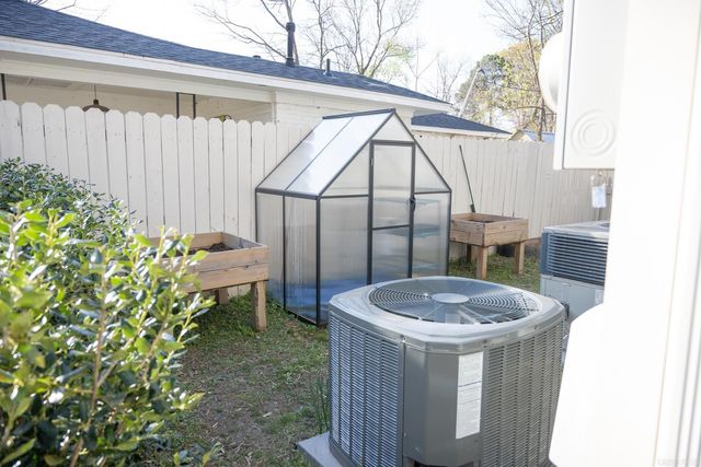 303 Oliver Street, Conway, AR 72034