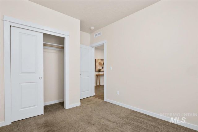 6822 S Maverick Way, Boise, ID 83709