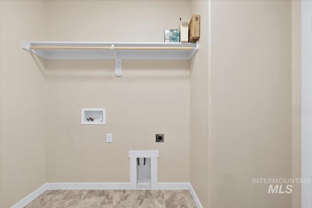 6822 S Maverick Way, Boise, ID 83709