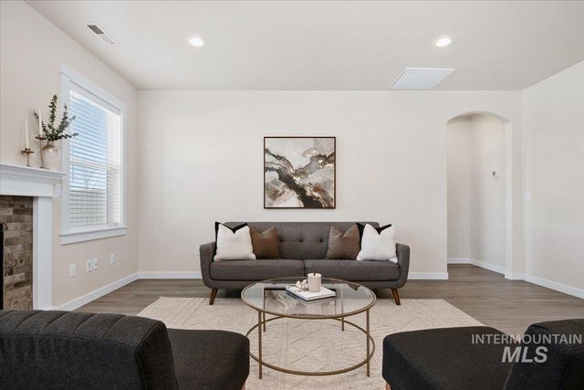 6822 S Maverick Way, Boise, ID 83709