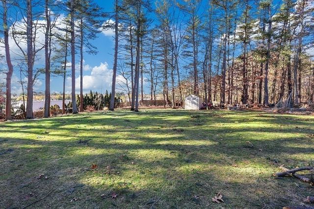 9 Sharon Ave, Norfolk, MA 02056