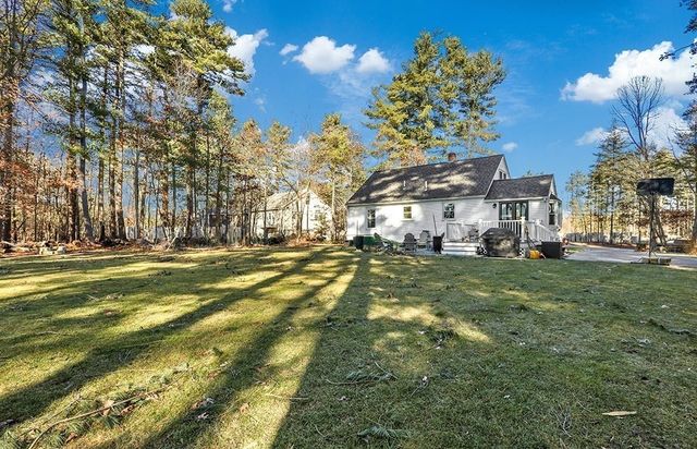 9 Sharon Ave, Norfolk, MA 02056