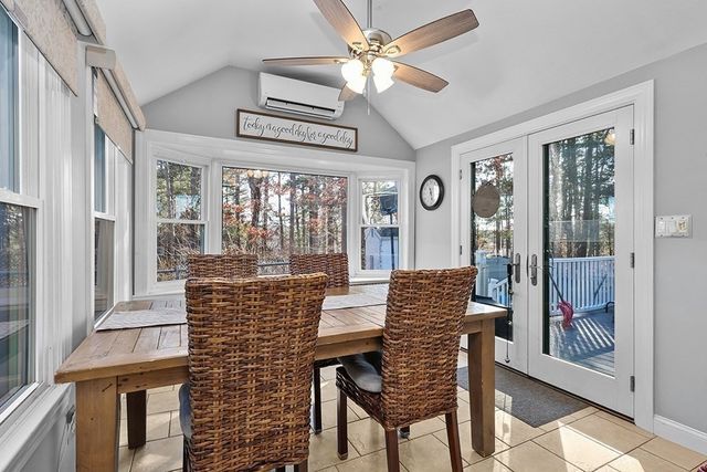 9 Sharon Ave, Norfolk, MA 02056