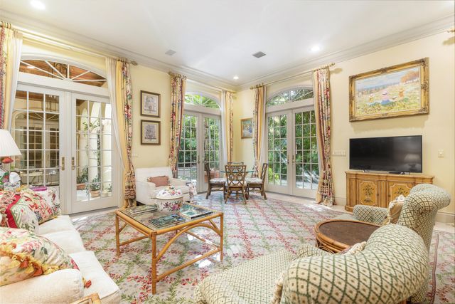 446 Brazilian Avenue, Palm Beach, FL 33480