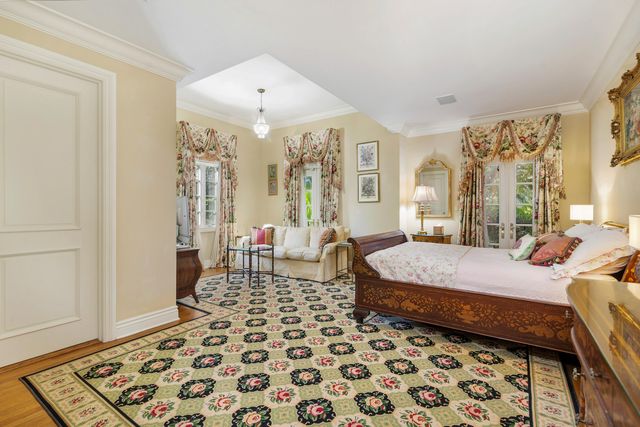 446 Brazilian Avenue, Palm Beach, FL 33480