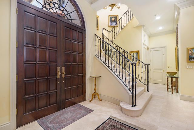 446 Brazilian Avenue, Palm Beach, FL 33480