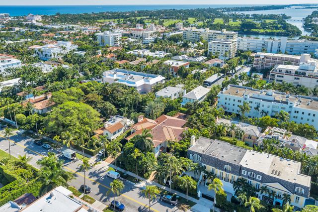 446 Brazilian Avenue, Palm Beach, FL 33480