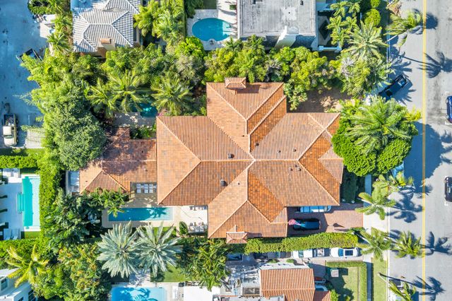 446 Brazilian Avenue, Palm Beach, FL 33480