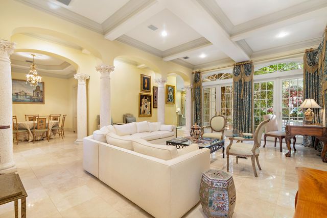 446 Brazilian Avenue, Palm Beach, FL 33480