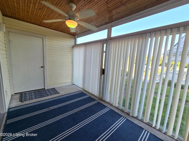 2726 Hollywood Terrace 103, Louisville, KY 40206