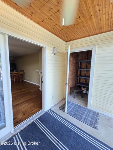 2726 Hollywood Terrace 103, Louisville, KY 40206