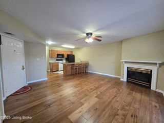 2726 Hollywood Terrace 103, Louisville, KY 40206