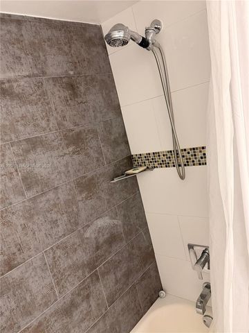 6641 NW 174th Terrace 6641, Hialeah, FL 33015