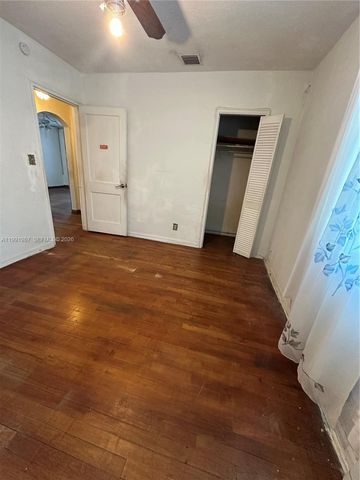 2604 Mayo St, Hollywood, FL 33020