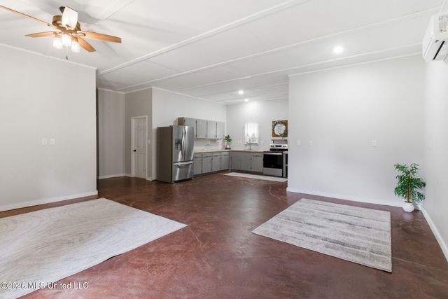 218 John Evans Road, Petal, MS 39465
