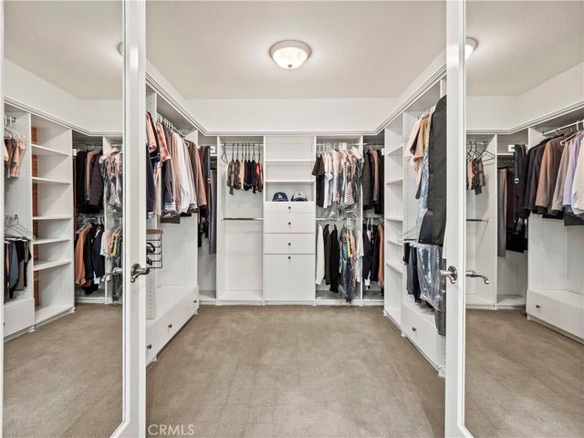 25679 Smoketree, Valencia, CA 91381